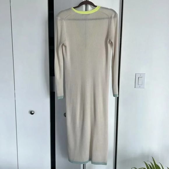 Alice + Olivia Knit Midi Dress - Picture 10 of 11